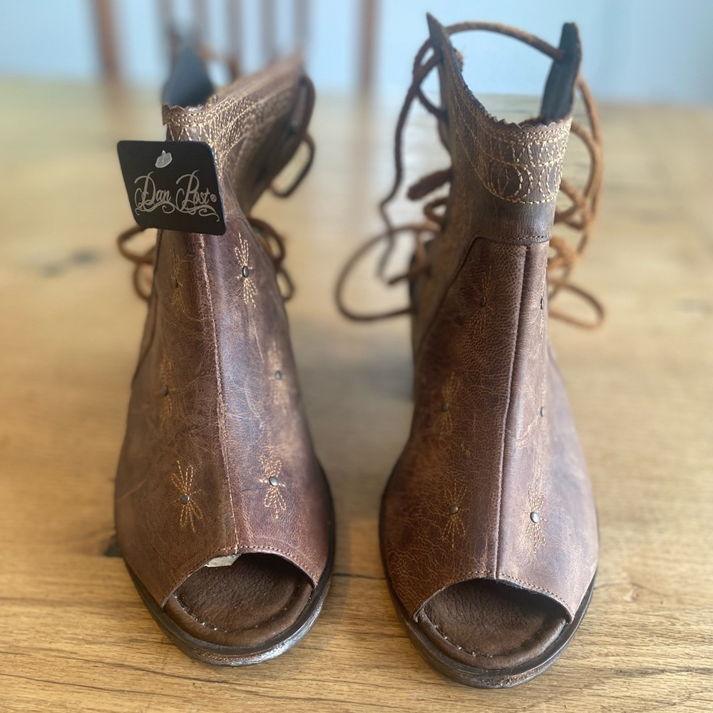 Dan Post Brown Lace-Up Boots‎ with Rustic Charm Women’s 7.5 Leather NWT